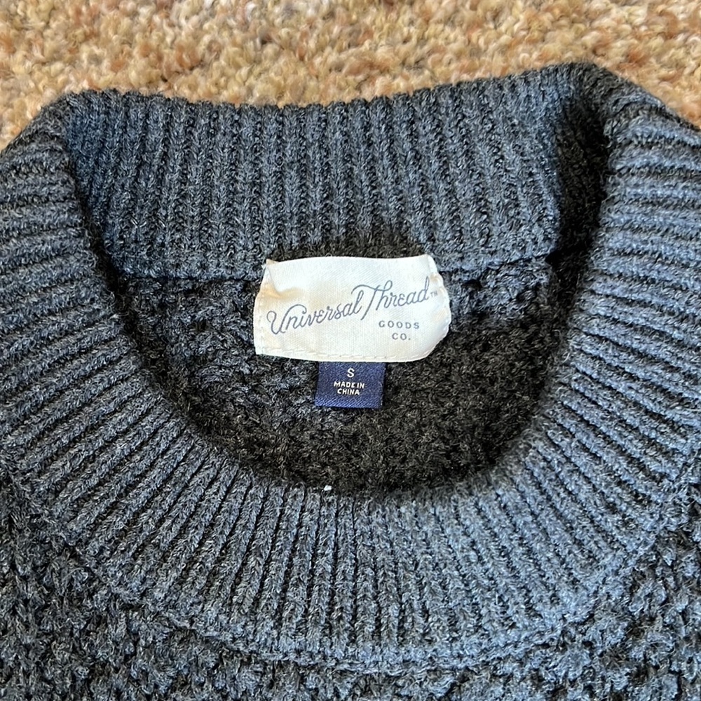Universal Thread Grey Sweater - Picture 5 of 7